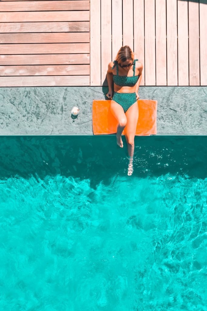 piscine passer du chlore au brome : comment et pourquoi le faire ?